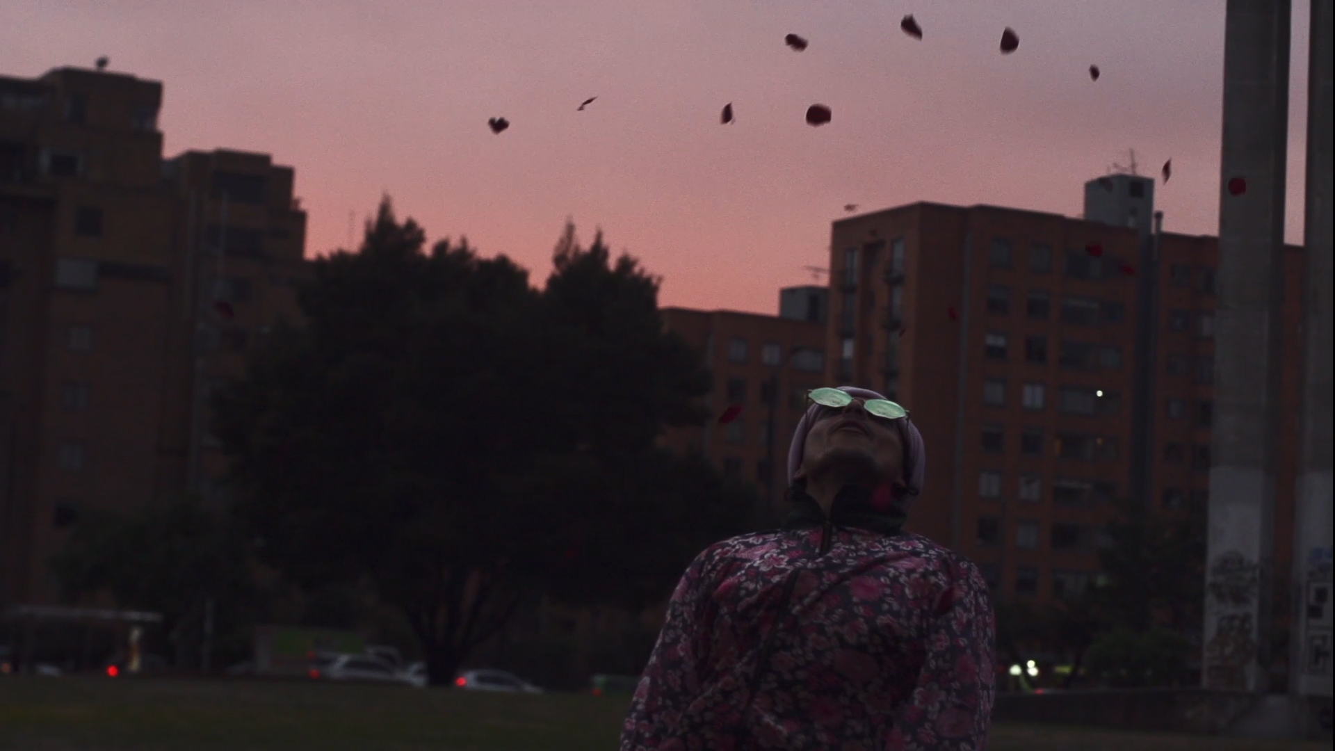 Wrap love in latex - Interview with Juan De La Mar